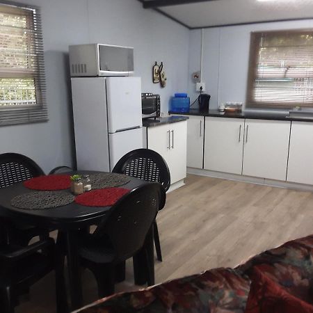 Nadine'S Self-Catering Accommodation Stormsrivier Bagian luar foto