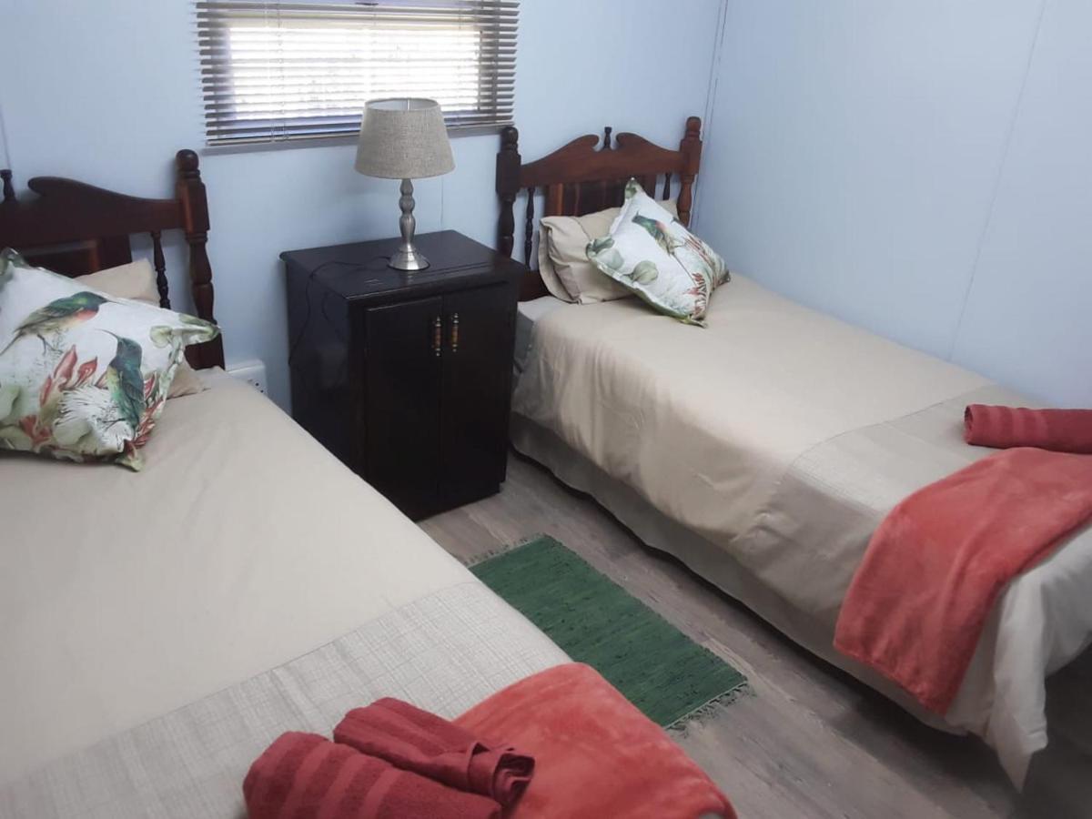 Nadine'S Self-Catering Accommodation Stormsrivier Bagian luar foto