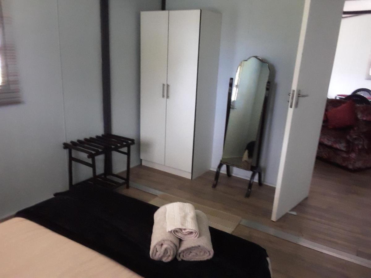 Nadine'S Self-Catering Accommodation Stormsrivier Bagian luar foto